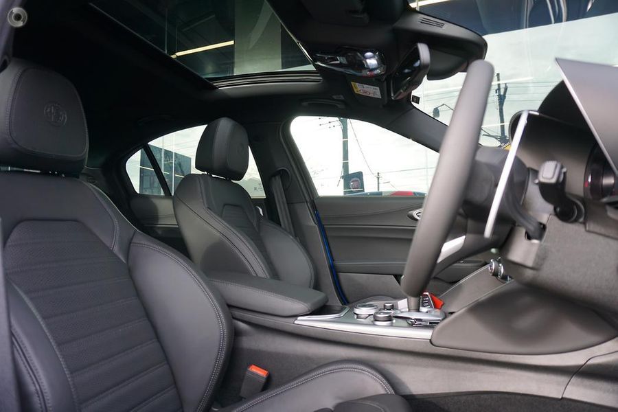 2023 Alfa Romeo Giulia Veloce Auto MY23 Photo 4