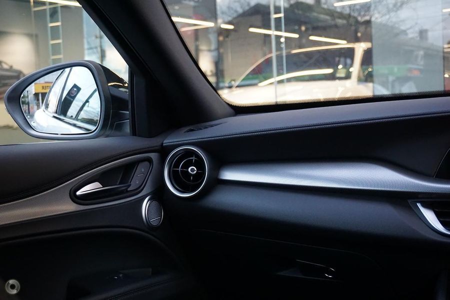 2023 Alfa Romeo Stelvio Veloce Auto AWD MY23 Photo 19