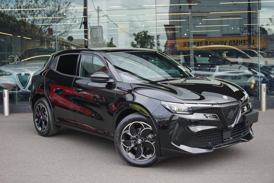 2025 Alfa Romeo Junior Elettrica Auto FWD Photo 1