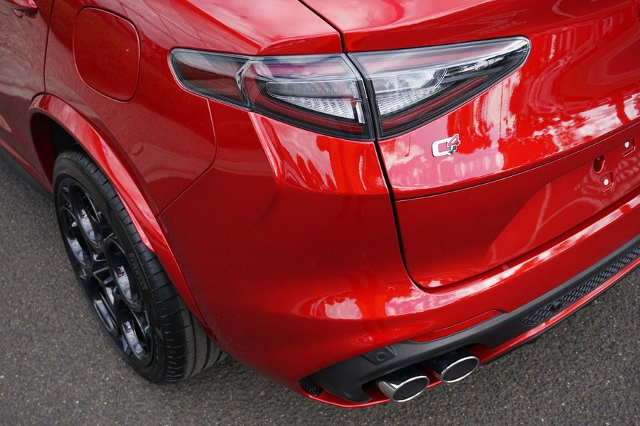2025 Alfa Romeo Stelvio Quadrifoglio Auto AWD MY24 Photo 12