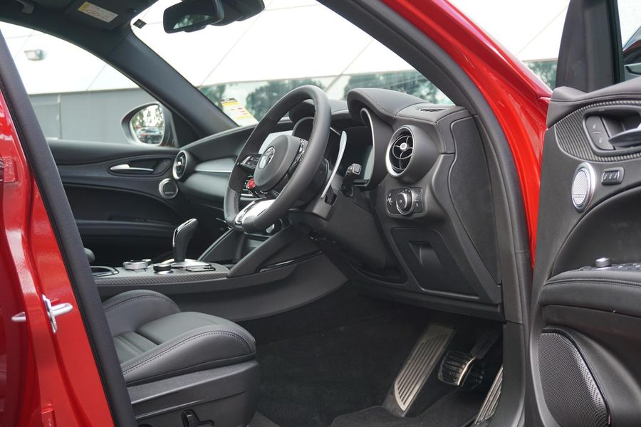 2025 Alfa Romeo Stelvio Quadrifoglio Auto AWD MY24 Photo 18