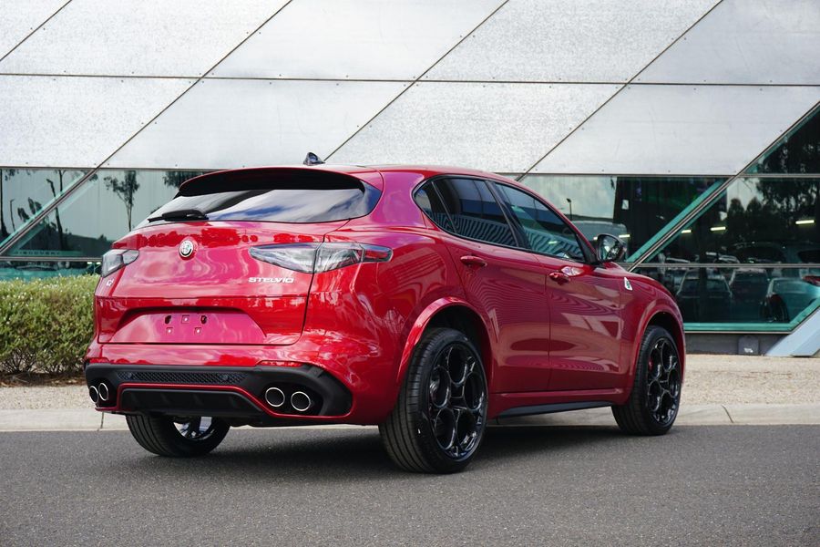 2025 Alfa Romeo Stelvio Quadrifoglio Auto AWD MY24 Photo 9