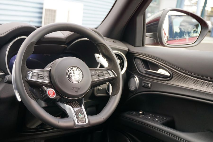 2025 Alfa Romeo Stelvio Quadrifoglio Auto AWD MY24 Photo 23