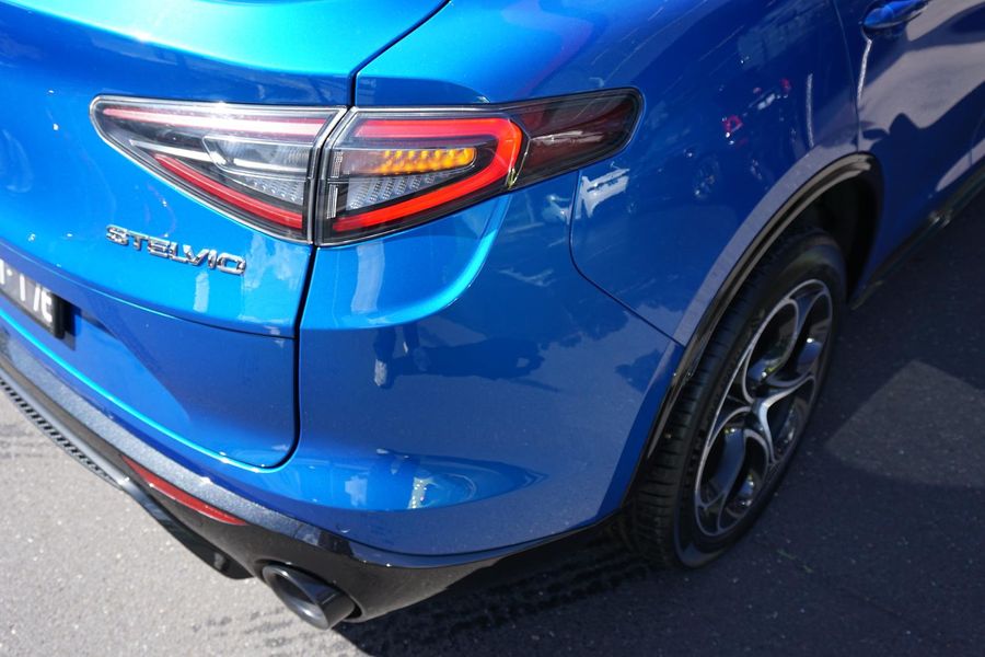 2023 Alfa Romeo Stelvio Veloce Auto AWD MY23 Photo 10