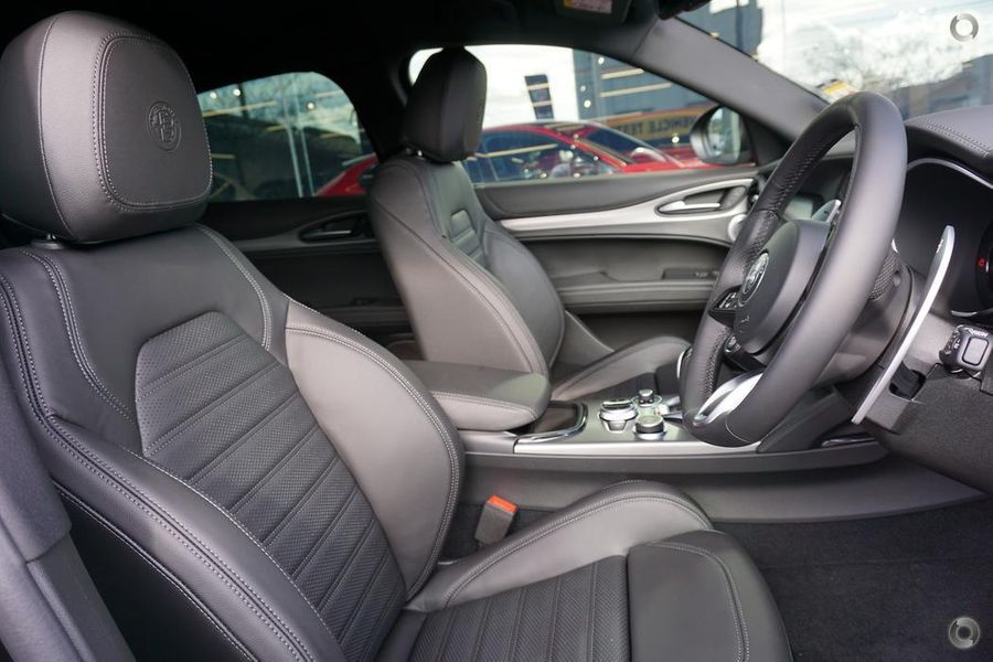 2023 Alfa Romeo Stelvio Veloce Auto AWD MY23 Photo 4