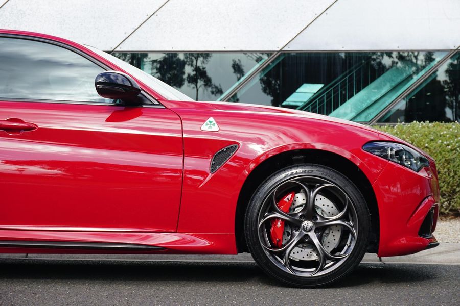 2025 Alfa Romeo Giulia Quadrifoglio Auto MY24 Photo 20