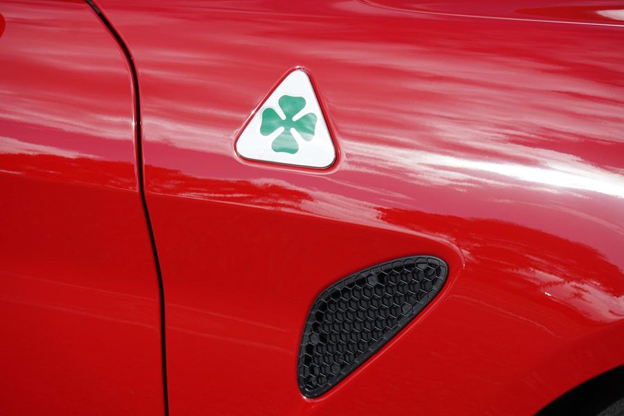 2025 Alfa Romeo Giulia Quadrifoglio Auto MY24 Photo 21