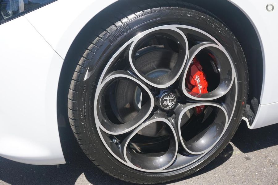 2023 Alfa Romeo Giulia Veloce Auto MY23 Photo 3