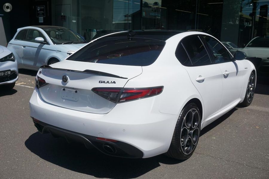 2023 Alfa Romeo Giulia Veloce Auto MY23 Photo 16