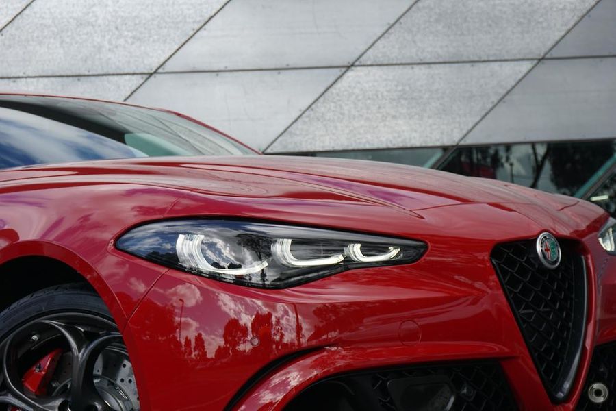 2025 Alfa Romeo Giulia Quadrifoglio Auto MY24 Photo 26