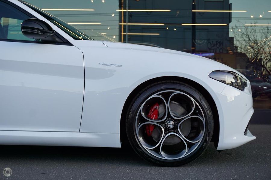 2023 Alfa Romeo Giulia Veloce Auto MY23 Photo 3