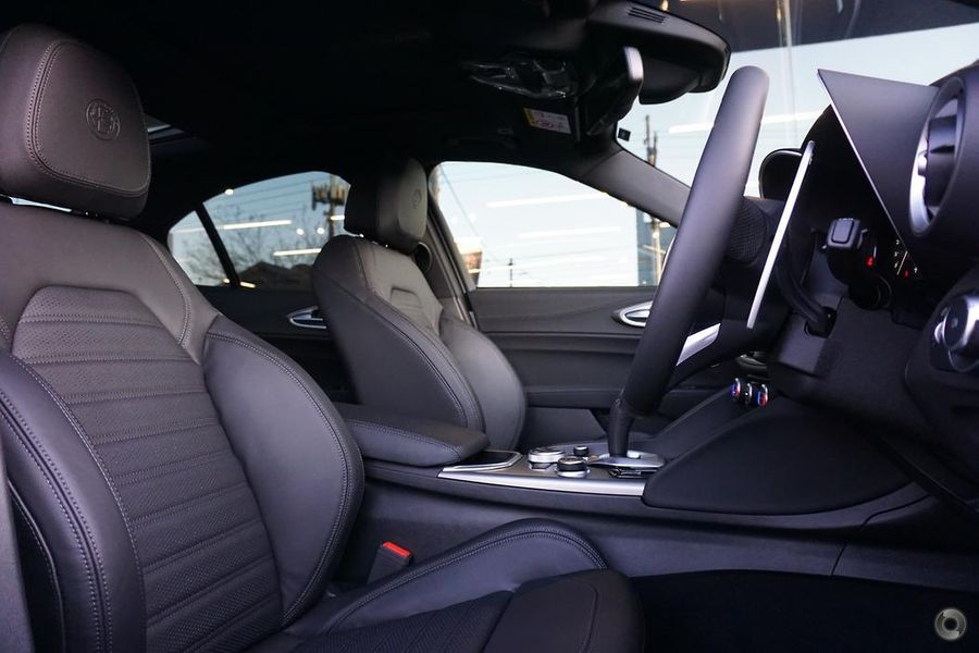 2023 Alfa Romeo Giulia Veloce Auto MY23 Photo 5