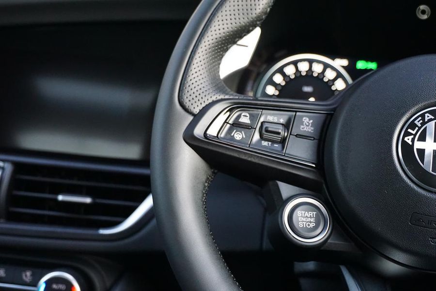 2023 Alfa Romeo Giulia Veloce Auto MY23 Photo 6