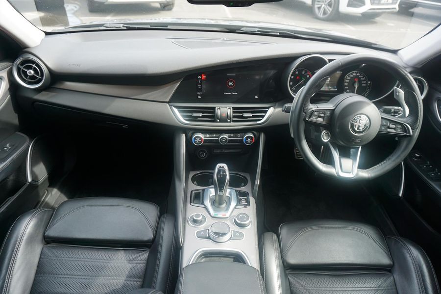 2021 Alfa Romeo Giulia Sport Auto MY21 Photo 14