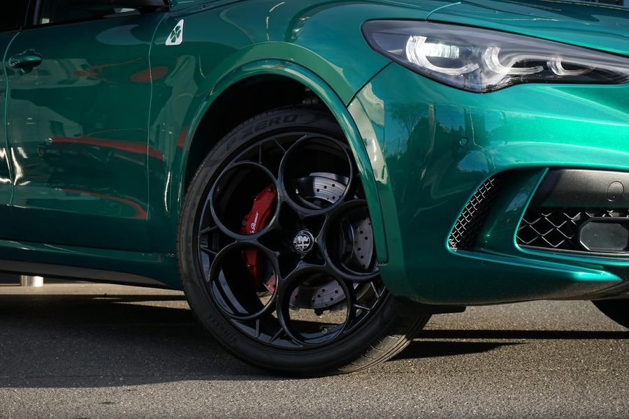 2024 Alfa Romeo Stelvio Quadrifoglio Auto AWD MY24 Photo 2